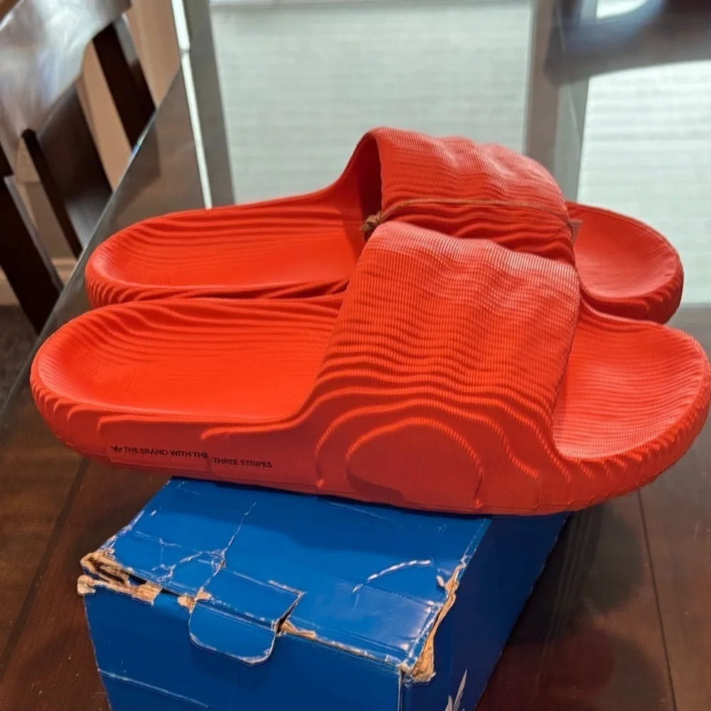 Adidas Adilette 22 Bold Orange/Red Slides size 13